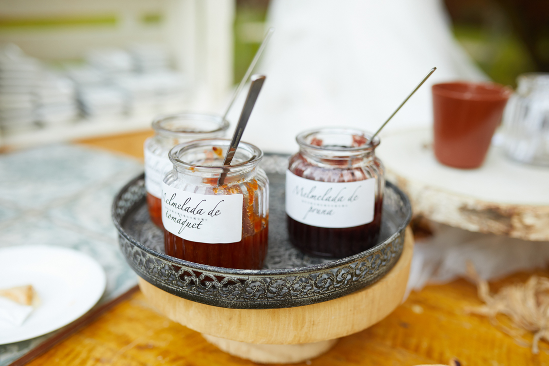 mermelada de ciruela y tomate aperitivo de banquete de boda