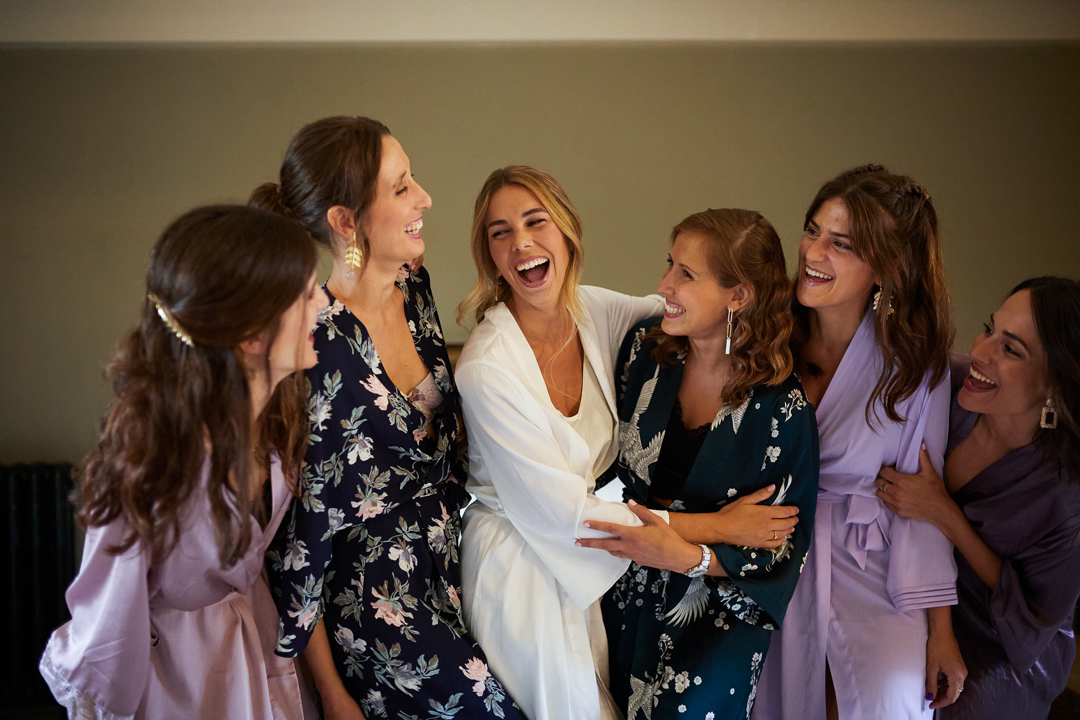 novia con damas de honor