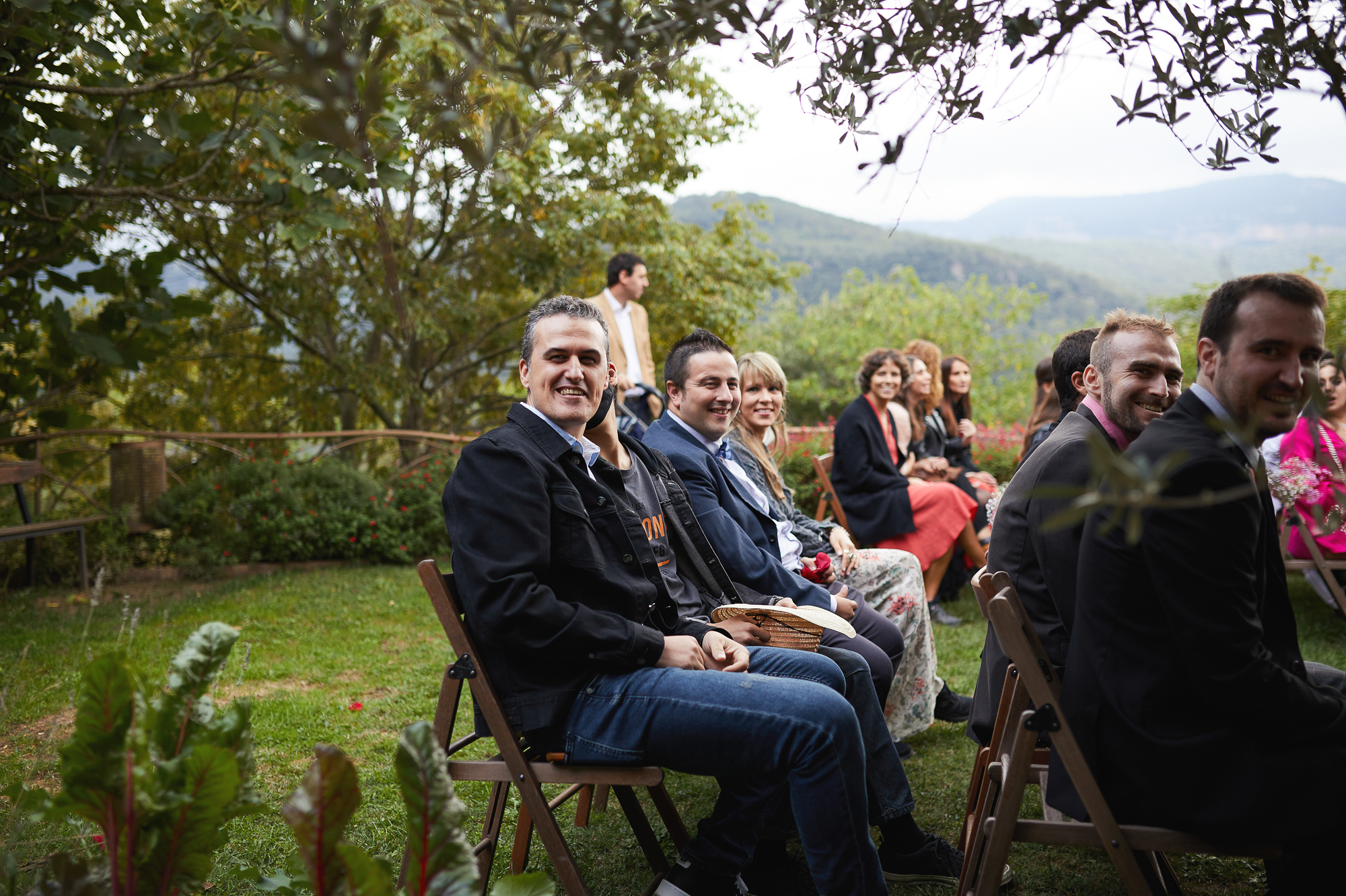 invitados en la ceremonia de bodas