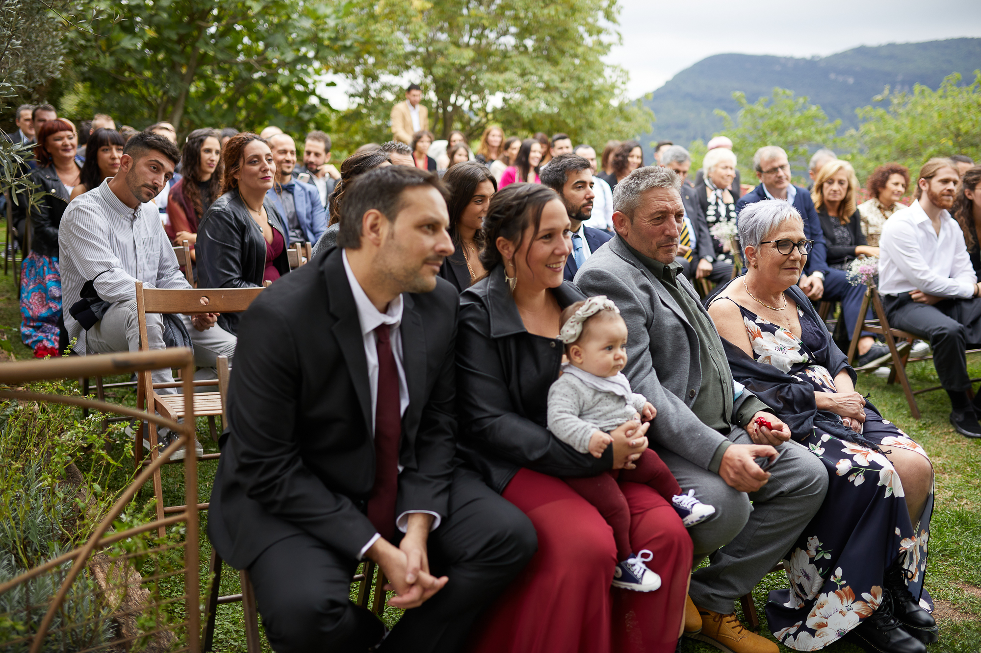 invitados en la ceremonia de bodas