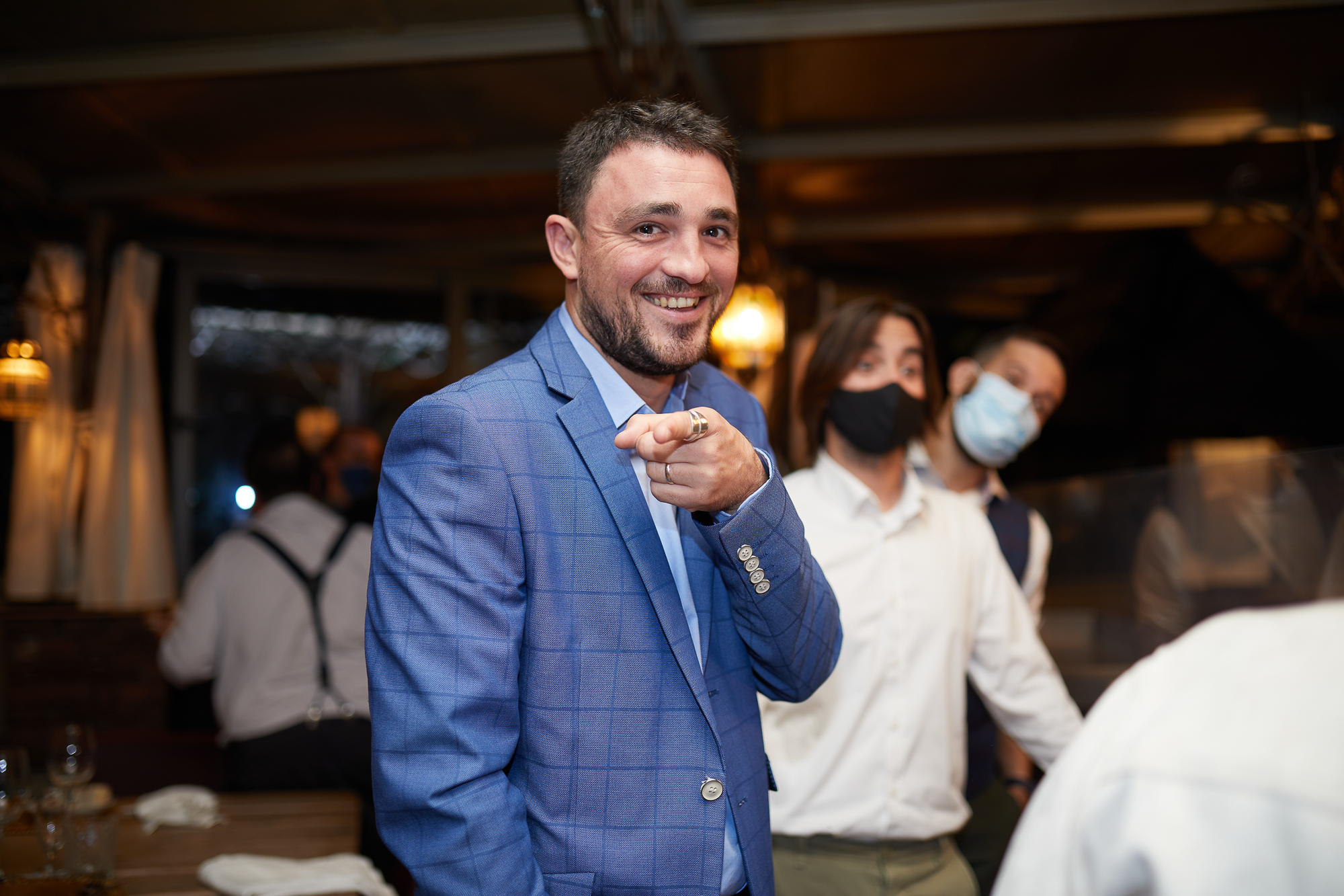 invitado de la fiesta de bodas