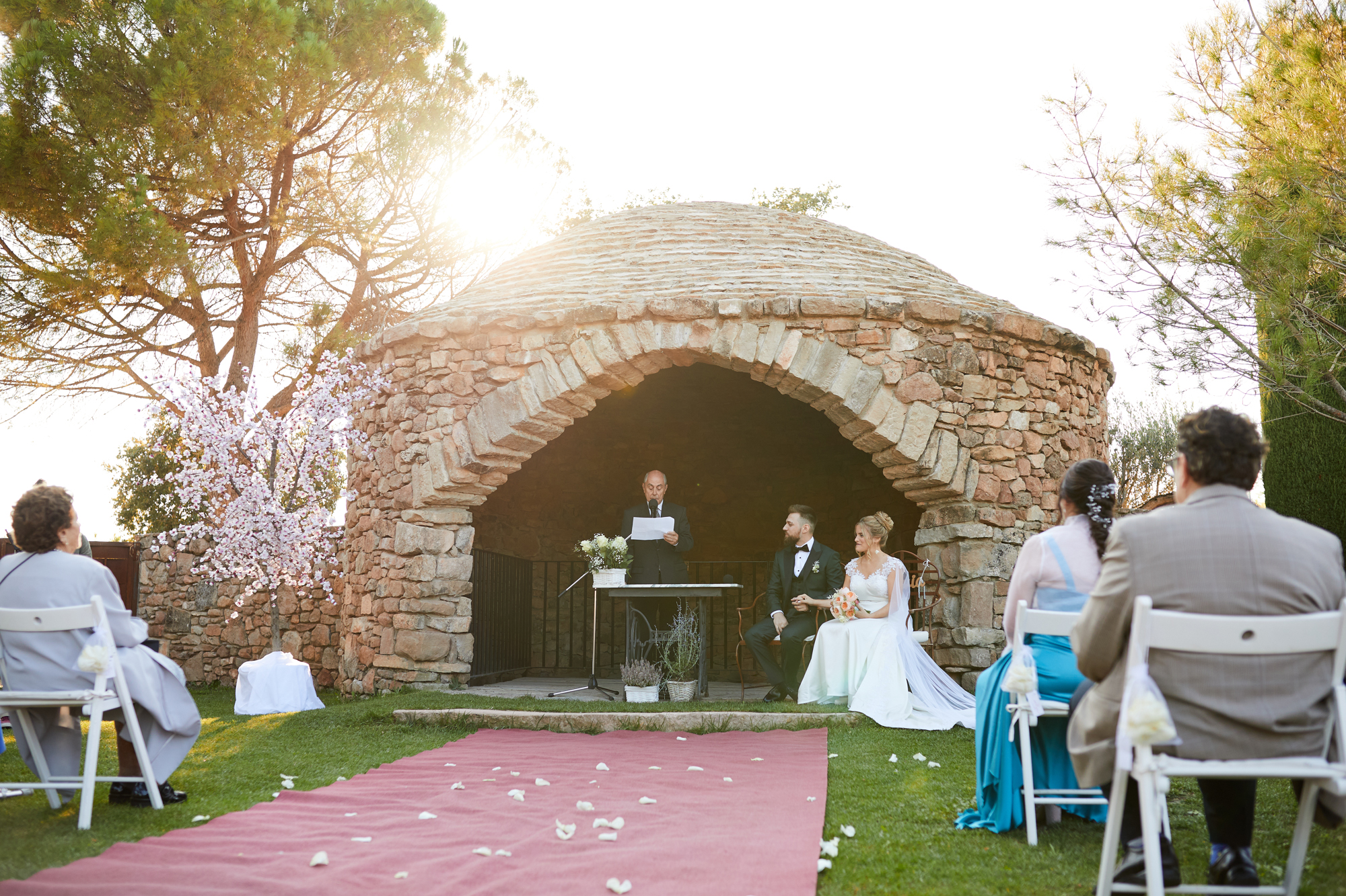 ceremonia para casar a los novios