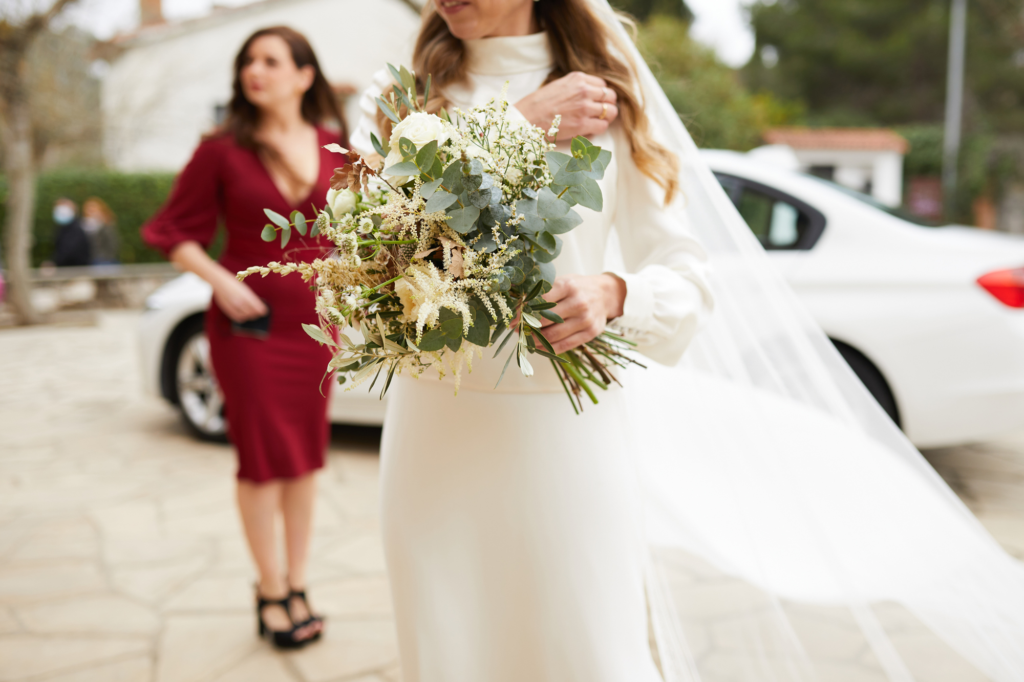 llegada de la novia a la iglesia