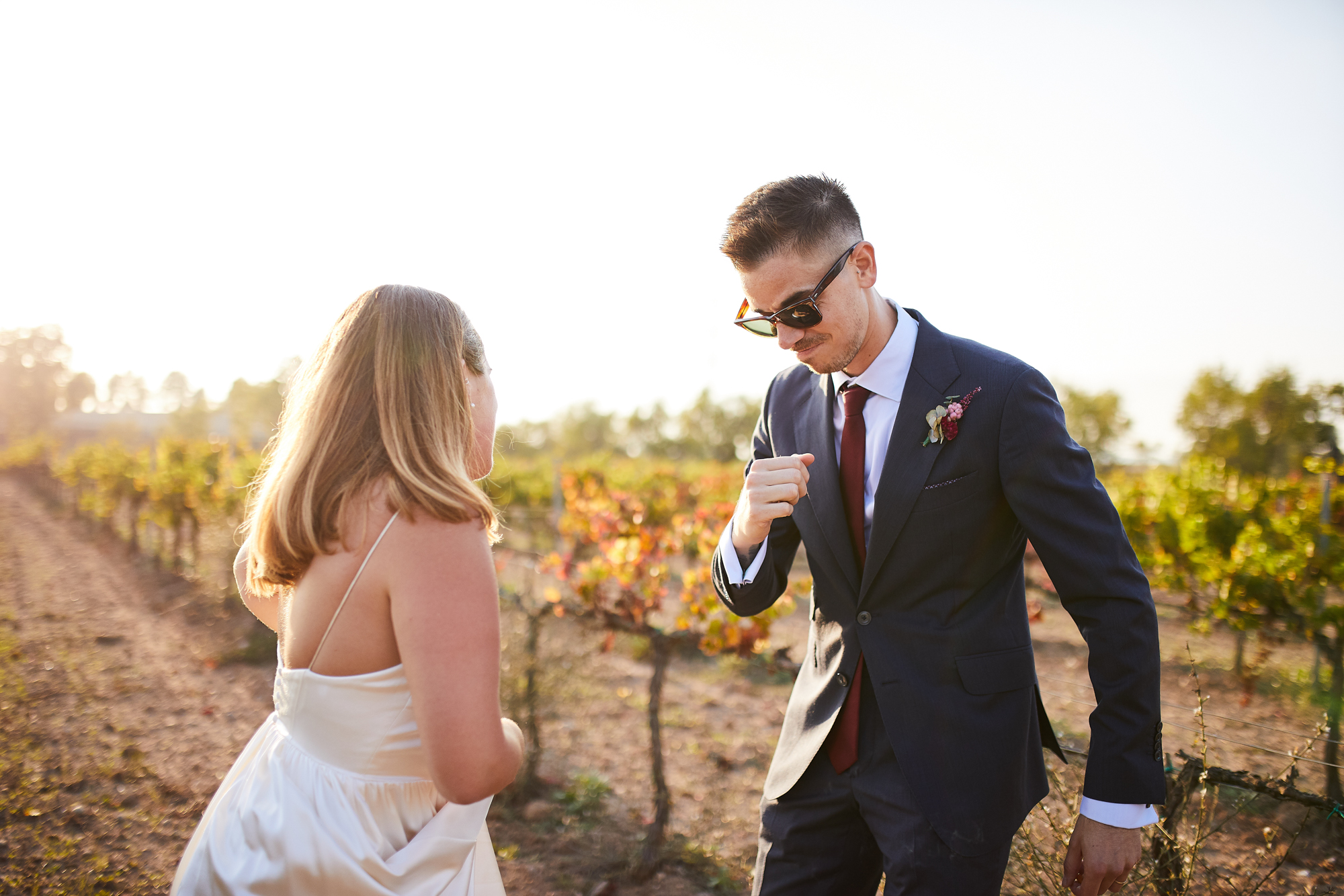 bailando en el campo